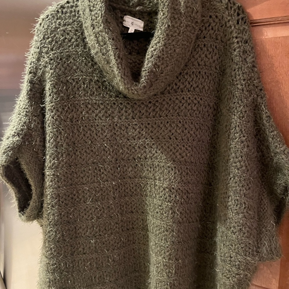Lou & Grey Cowl eyelash yarn poncho sweater size medium dark sage